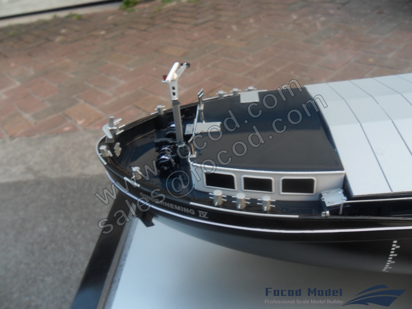 custom made model of 135m Inland Cargoship (with wheelhouse interiors)